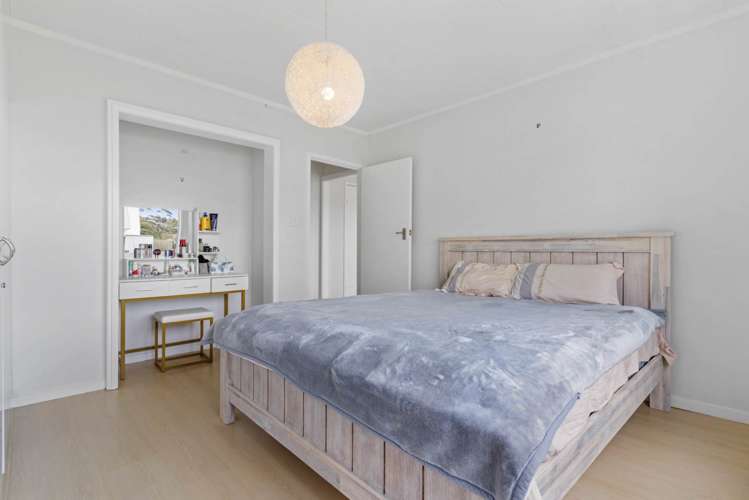 1/1 Cockayne Crescent Sunnynook_12