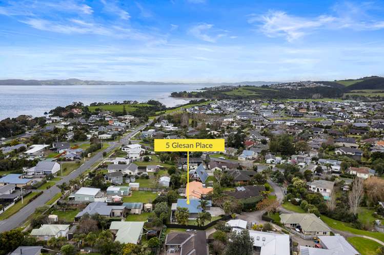 5 Glesan Place Beachlands_22