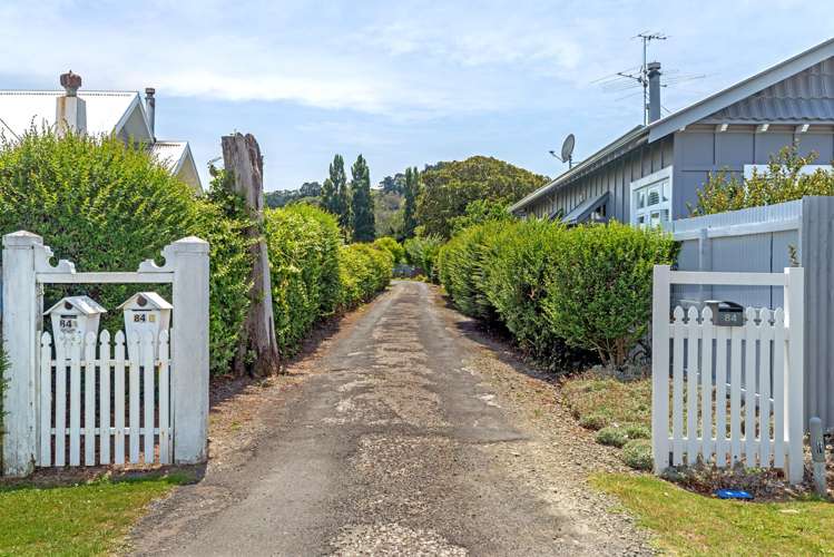 84A Iranui Road Inner Kaiti_23