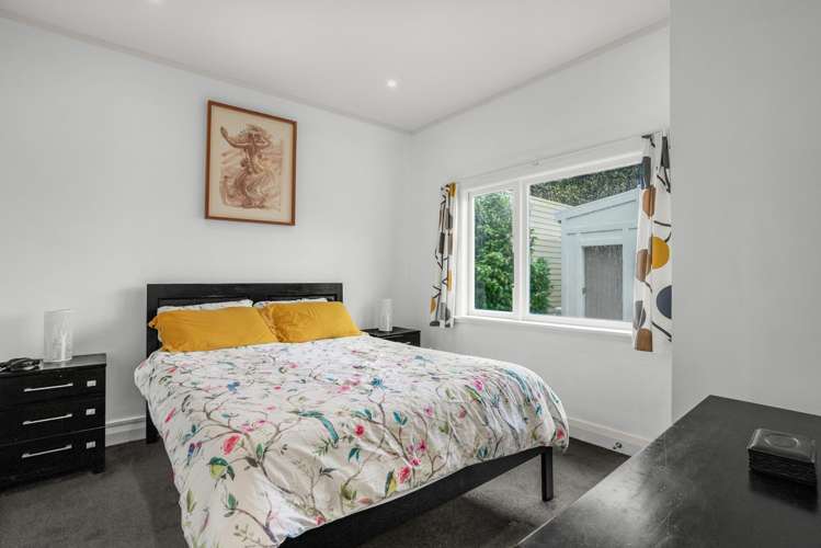 21 Tuatoru Street Eastbourne_12