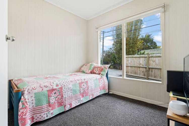 78 Lincoln Park Avenue Massey_12