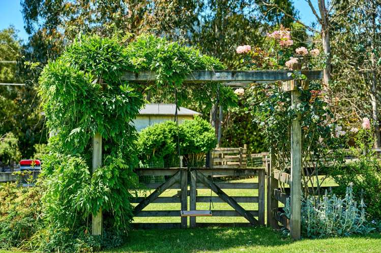 92 Kaitawa Road Te Horo_34