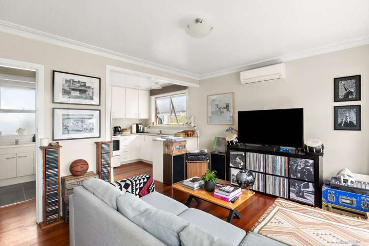 1/75 Richardson Road Mt Albert_4