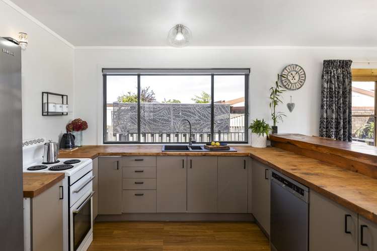 77 Muller Road Blenheim Central_11