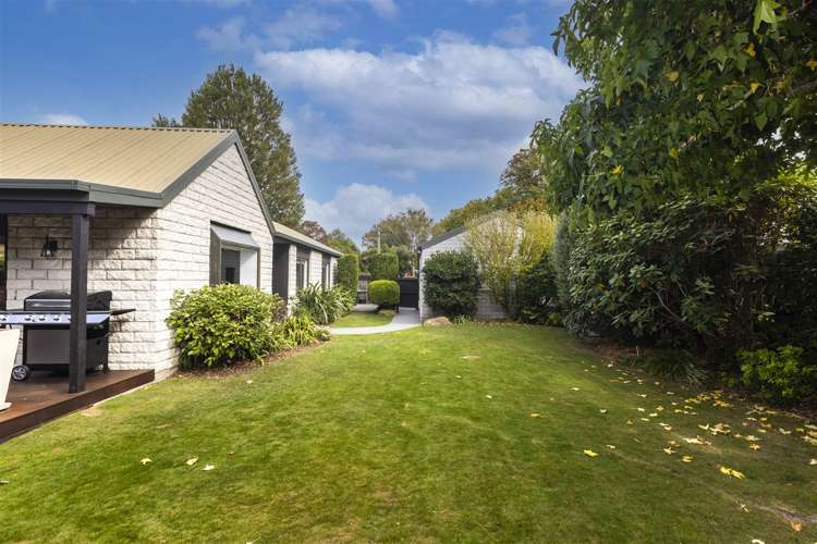 464 Avonhead Road Avonhead_21