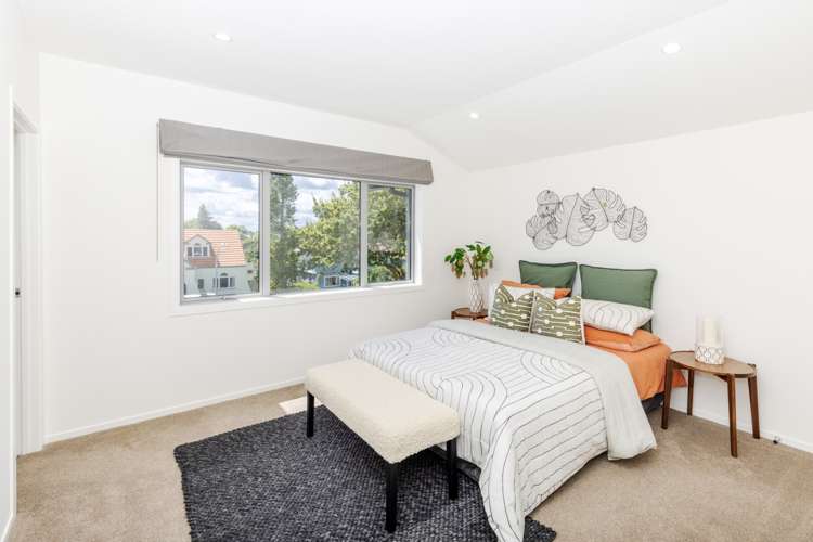 2/14 Hammond Street Hamilton Central_18