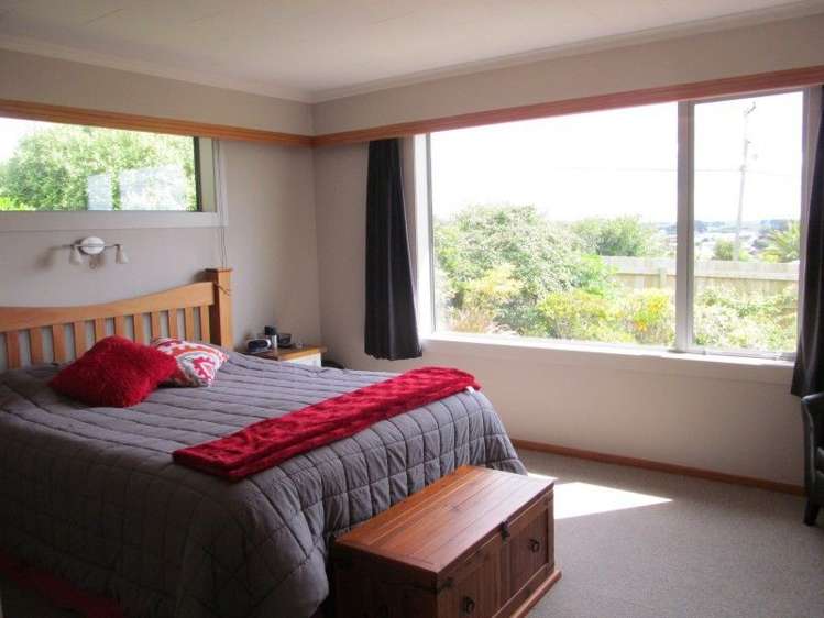 2 James Street Riverton_20