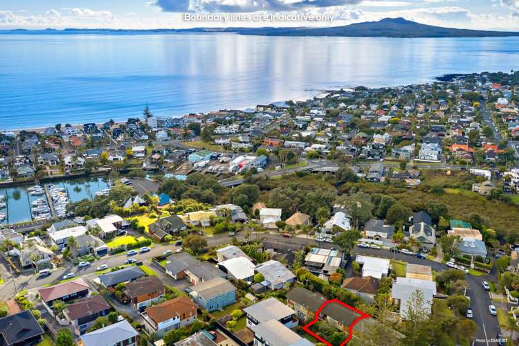 2/27 Rangitoto Terrace Milford_2