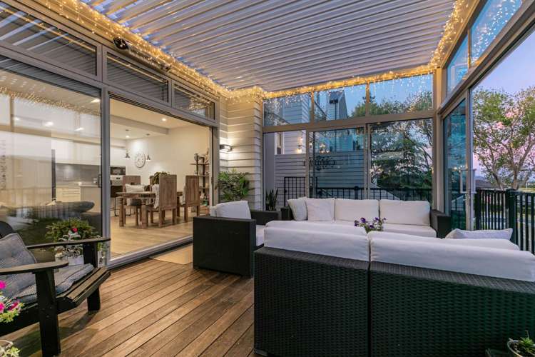 14 Watermill Lane Silverdale_9