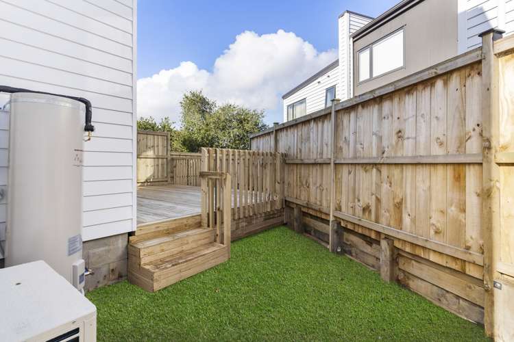 2/67 Aranui Road Mount Wellington_13