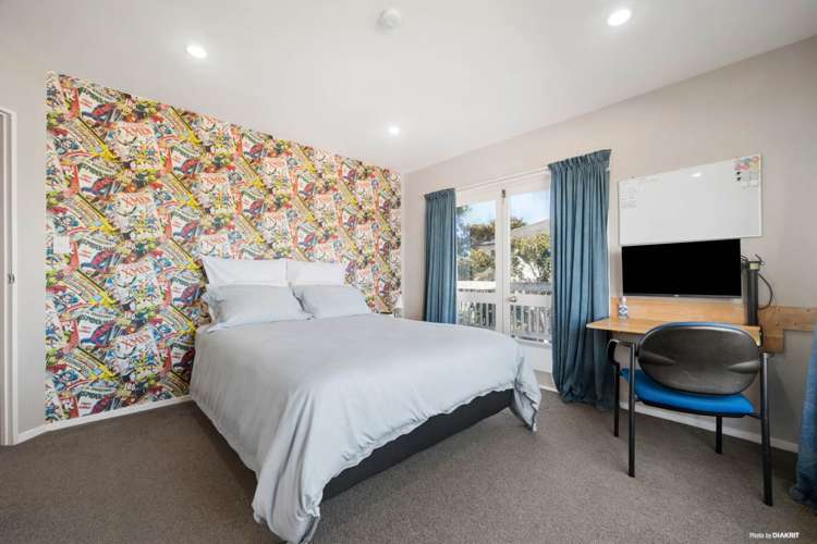 2/47 Fields Parade Oteha_13