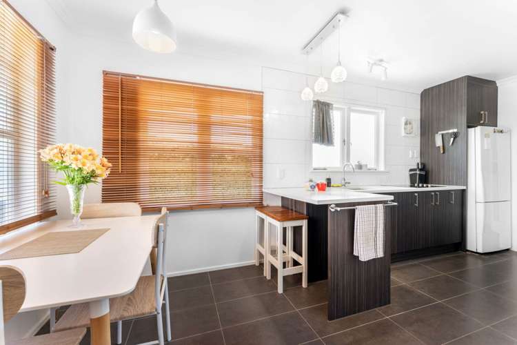 10 Te Kanawa Crescent Henderson_9