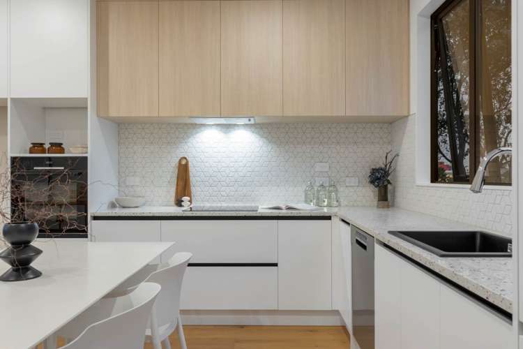 9c Huia Road Point Chevalier_7