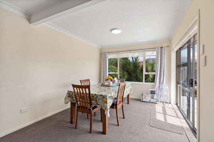 16 Dunstan Crescent 10180_3