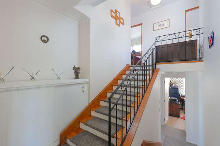 8 Hereford Street Stoke_10