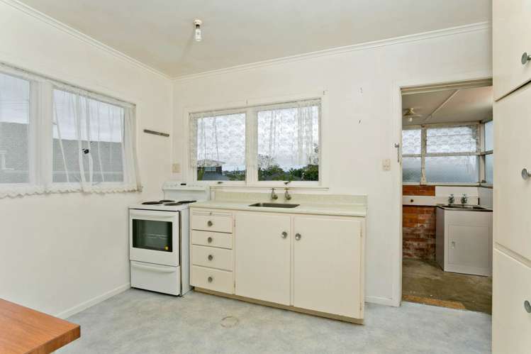 4/12 Raines Avenue Forrest Hill_6