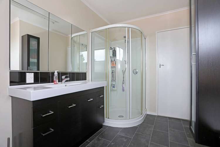 36 Wanganui Road Marton_17