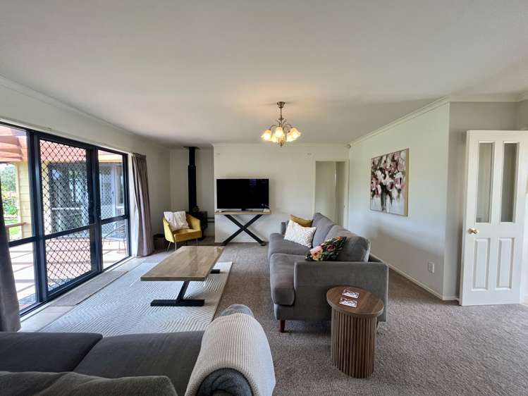 35 Edgewater Grove Whakatane_6