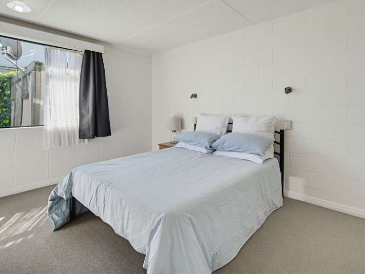 1 and 2 /12 John Street Blenheim Central_8