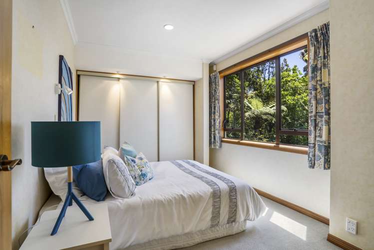 37 Park Road Titirangi_15