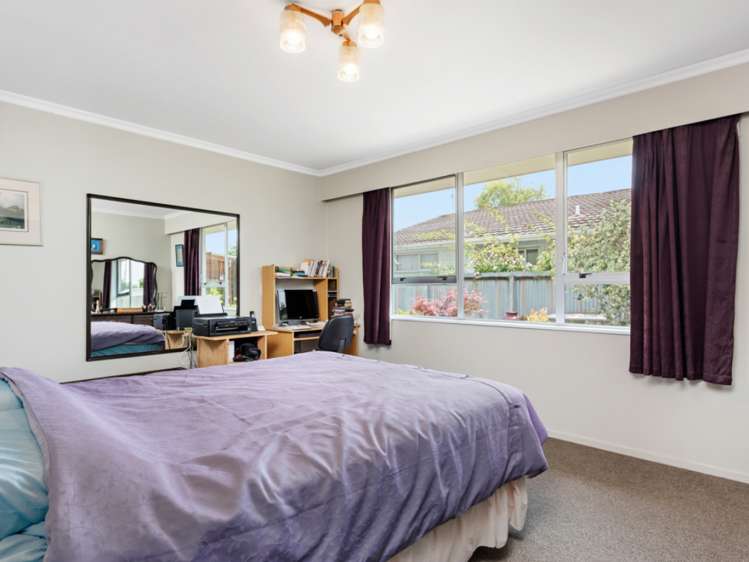 11 March Street Spring Creek_10