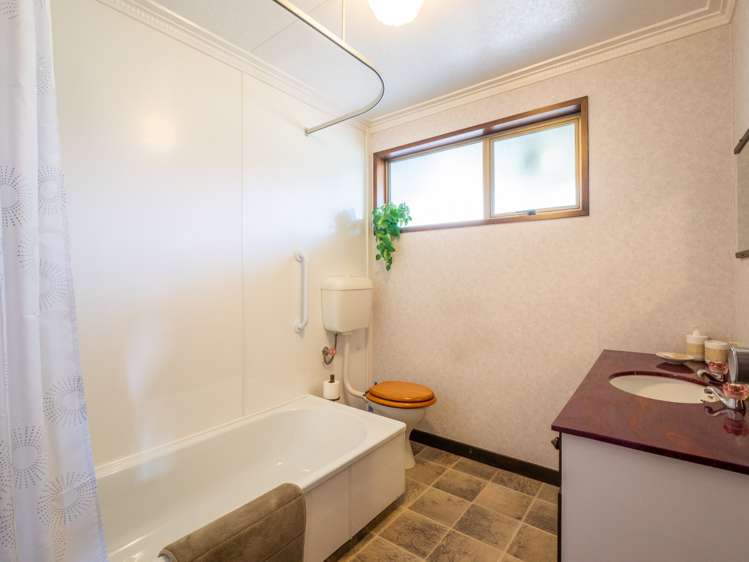 15 Estuary Crescent Fairfield_12