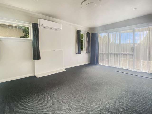 3 RIverbend Road 2108_2