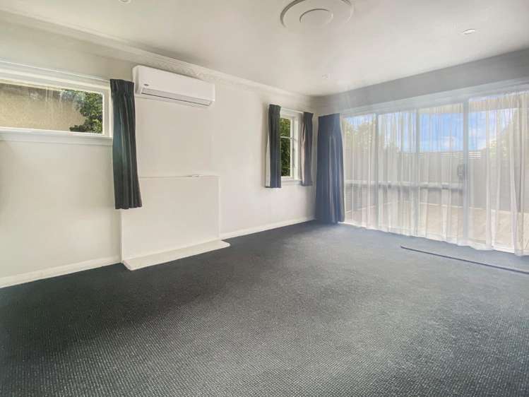 3 RIverbend Road 2108_2