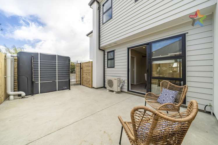 111 Hewer Crescent Naenae_18