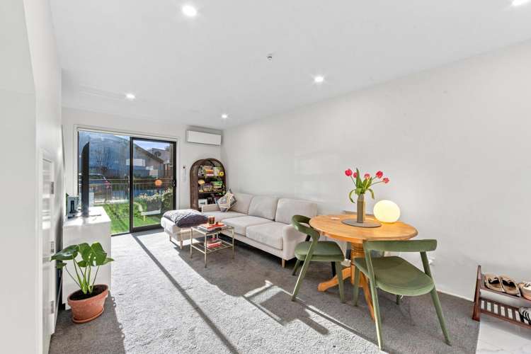 10/7 Spencer Street Addington_3