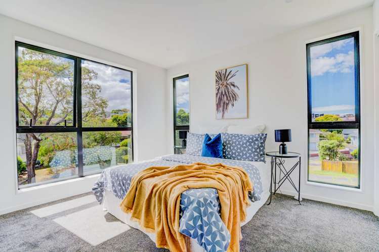 Lot 2/12 South Pacific Place_0