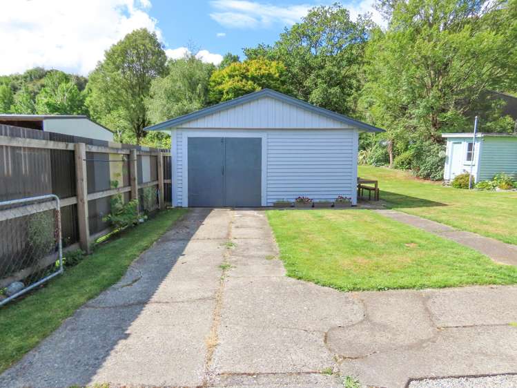 4 Munson Street Reefton_15