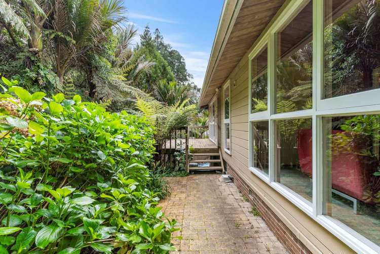26 Sylvan Valley Avenue Titirangi_5