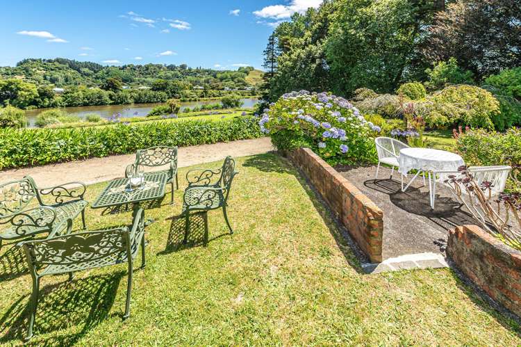 33 Riverbank Road Okoia_36