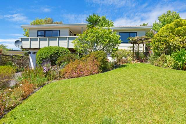 18 Jean Place Stanmore Bay_1