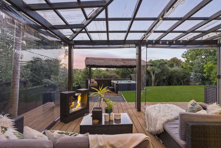 8 Louvain Place Greenhithe_3