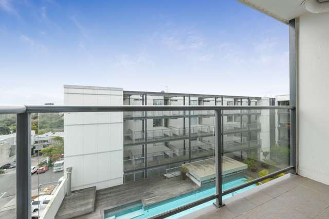 6p/435 New North Road Kingsland_1