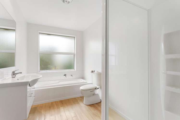 2 Glen Oaks Drive Northwood_10