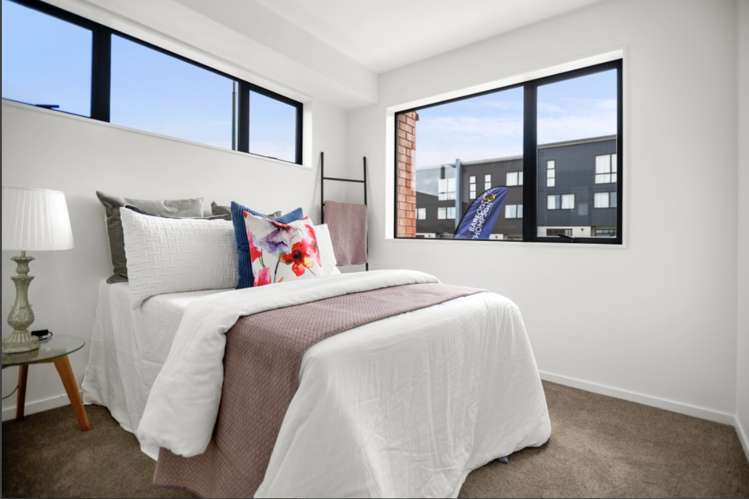 Lot 2/13 Papatahi Lane Flat Bush_16