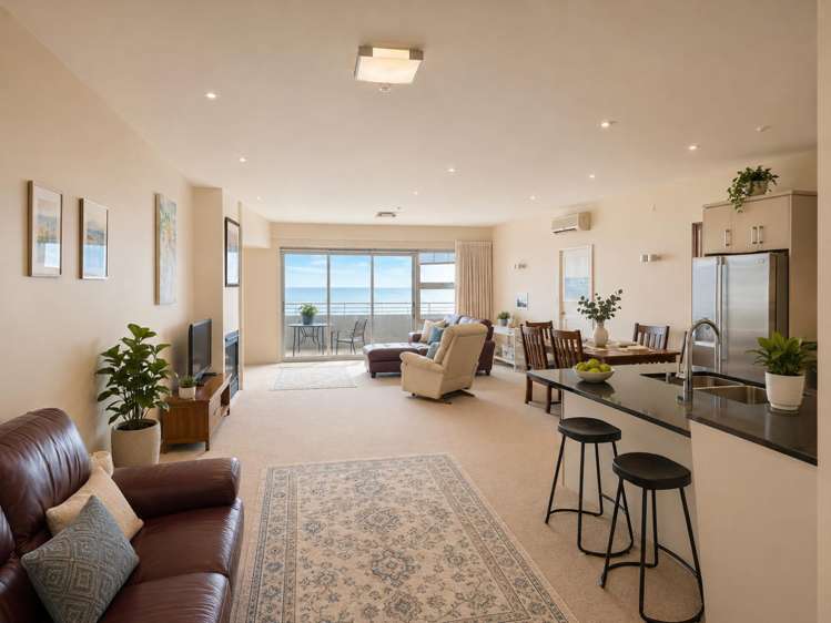 2/4 Buller Street New Plymouth_5