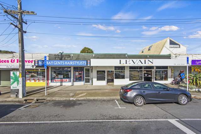 Pair of shops in popular suburban spot