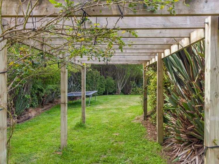 77c Johnsons Road Whitemans Valley_25