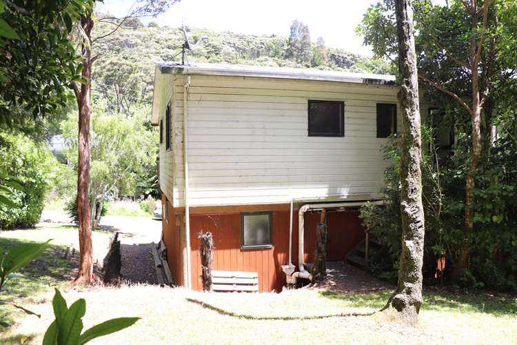 7 Sandy Bay Road Kenepuru Sound_14