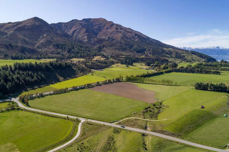 1 Te Awa Road_2