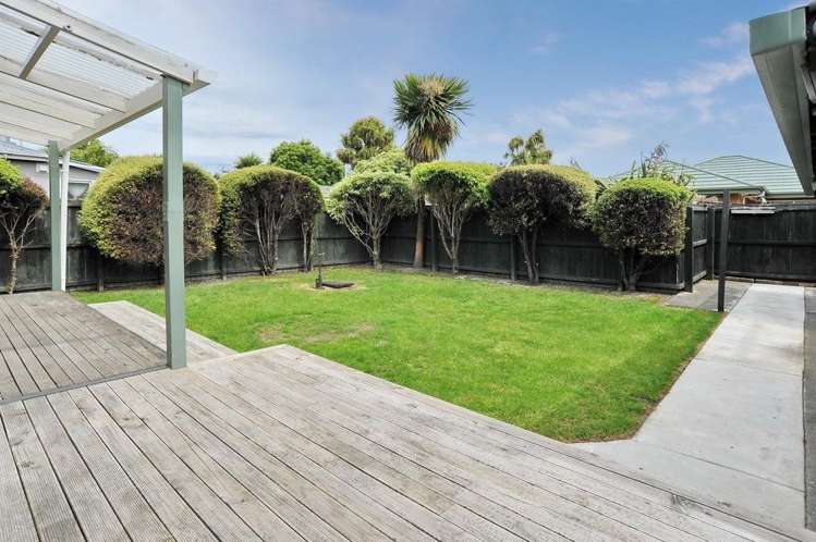 94 Wildberry Street Woolston_14