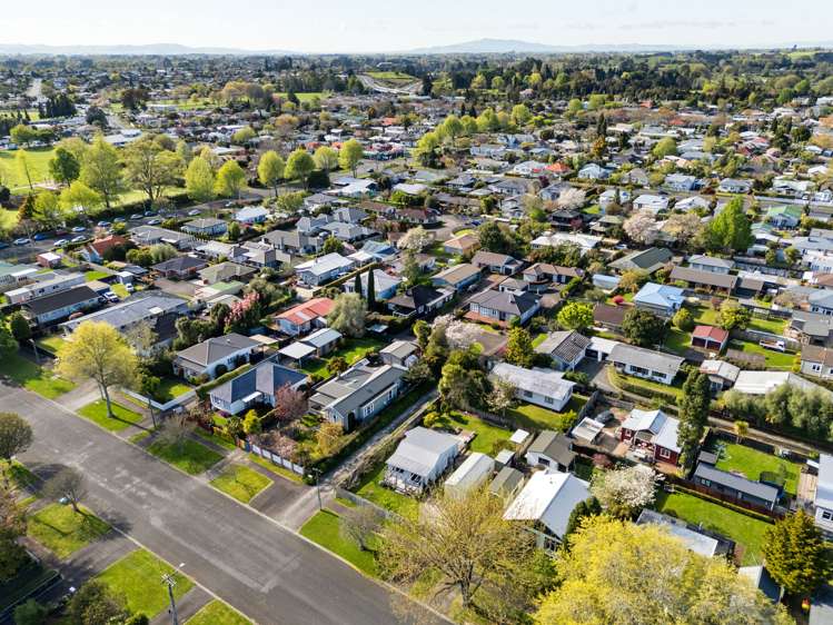 124 Albert Street Hamilton East_29