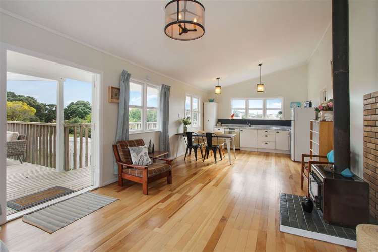 17a Keven Road Clarks Beach_7