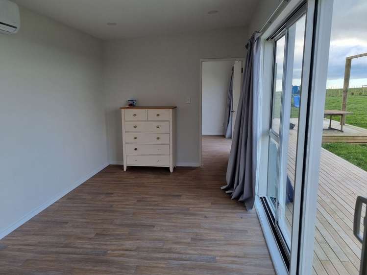 1399 Russell Road Helena Bay_14