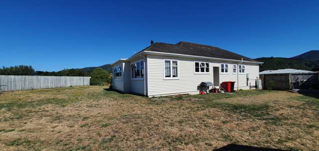 6 Colonel Place Featherston_1