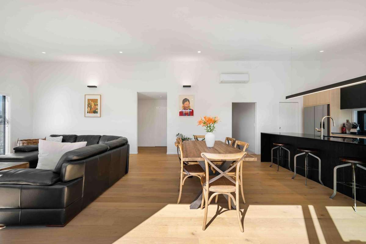 6 Moonstone Street_2